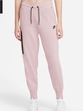 Nike Tech Fleece Jogger Pants